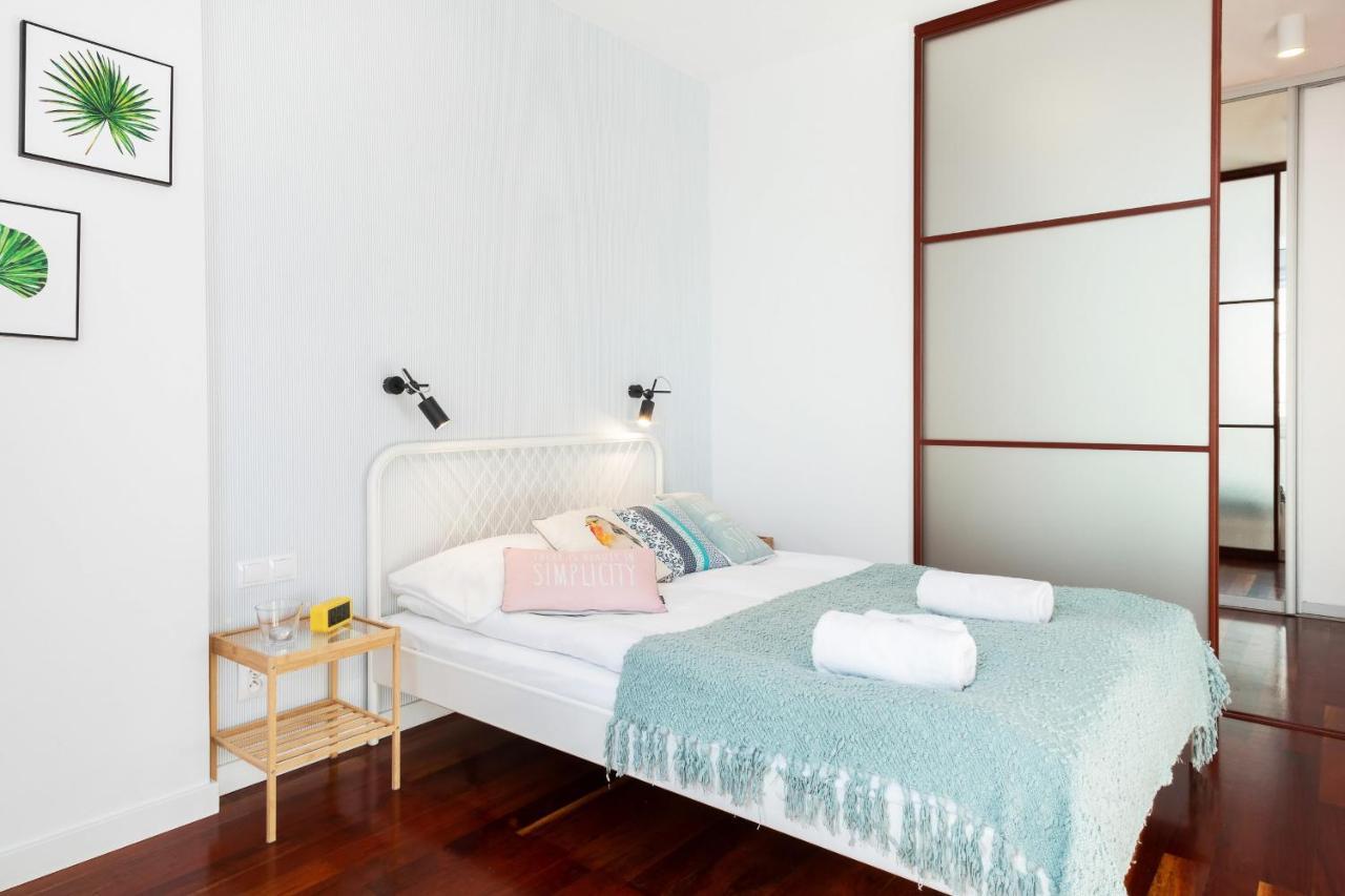 Apartments Warsaw Zelazna By Noclegi Renters Exterior photo